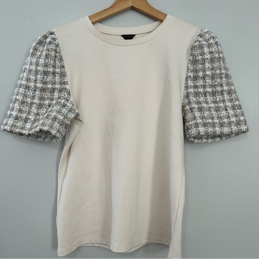 Ann Taylor Cream Top with Textured Sleeves S